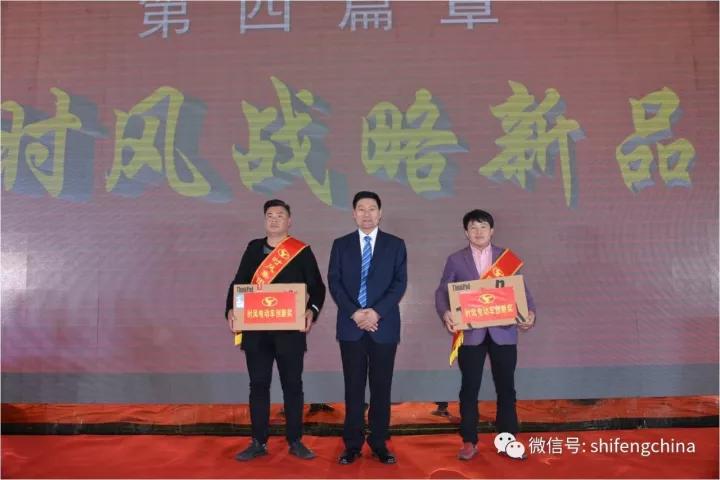 AG老哥俱乐部-老哥必备的交流社区